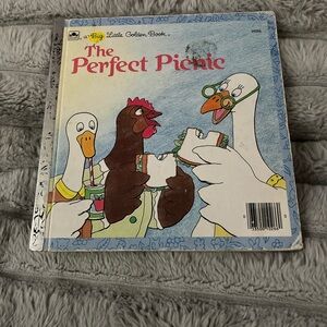 💜 The Perfect Picnic A Big Little Golden Book